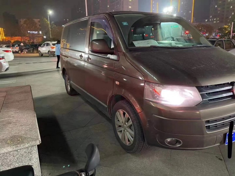 泰安15年大眾邁特威2