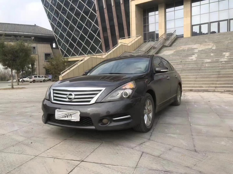 日照11年日產天籟8