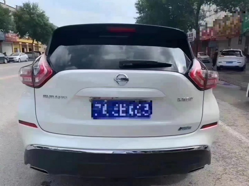 保定20年日产楼兰4