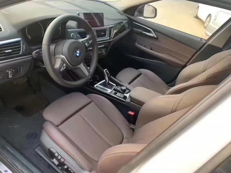 保定20年宝马1系1