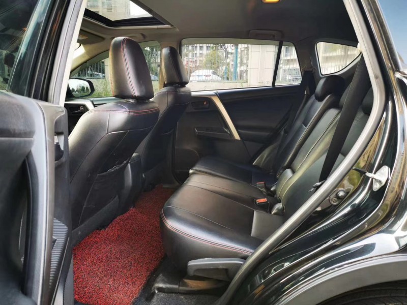 蘇州16年豐田RAV4榮放5