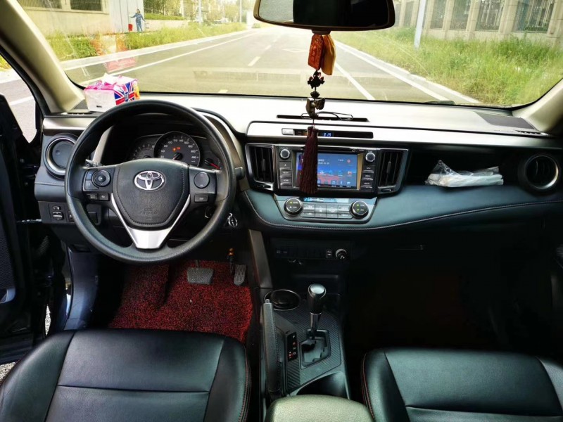 蘇州16年豐田RAV4榮放6