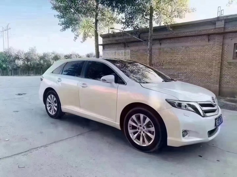 保定14年丰田威飒8