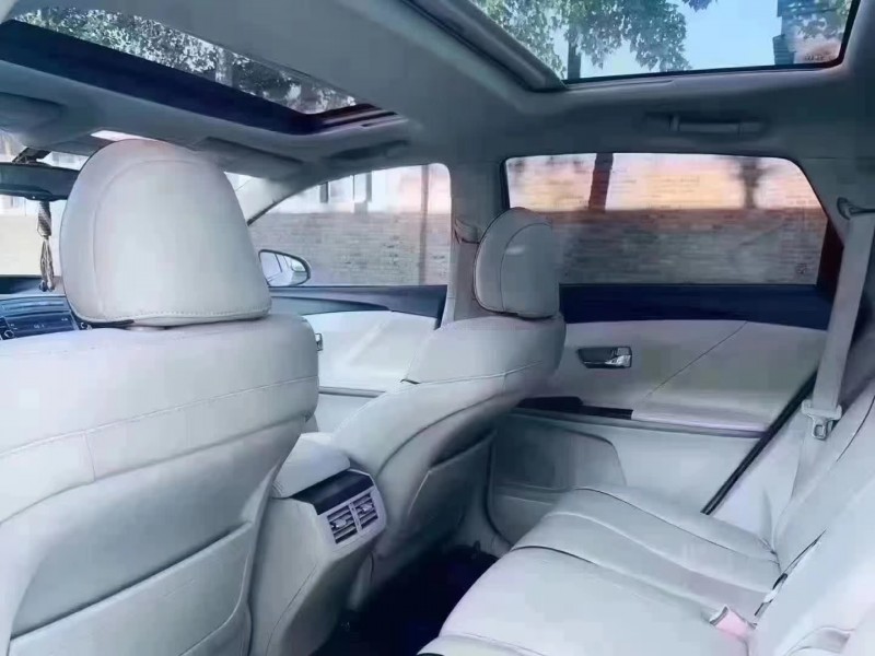 保定14年丰田威飒3