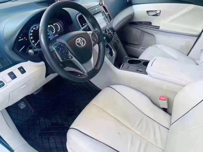 保定14年丰田威飒1