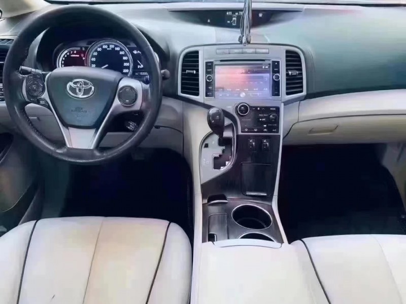 保定14年丰田威飒2