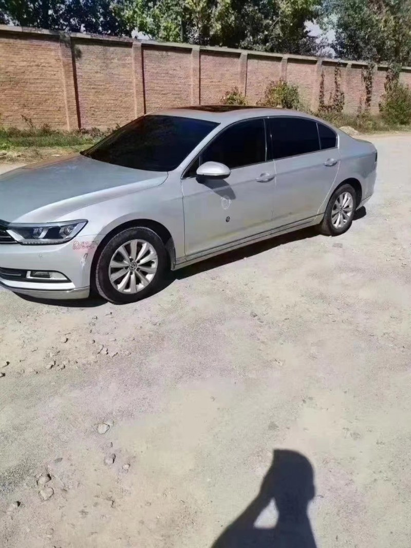 保定17年大众迈腾6