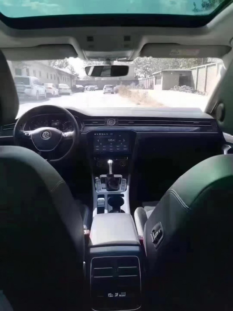 保定17年大众迈腾2