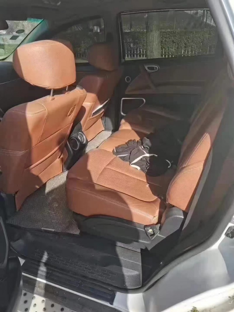 蘭州12年納智捷大7 MPV6