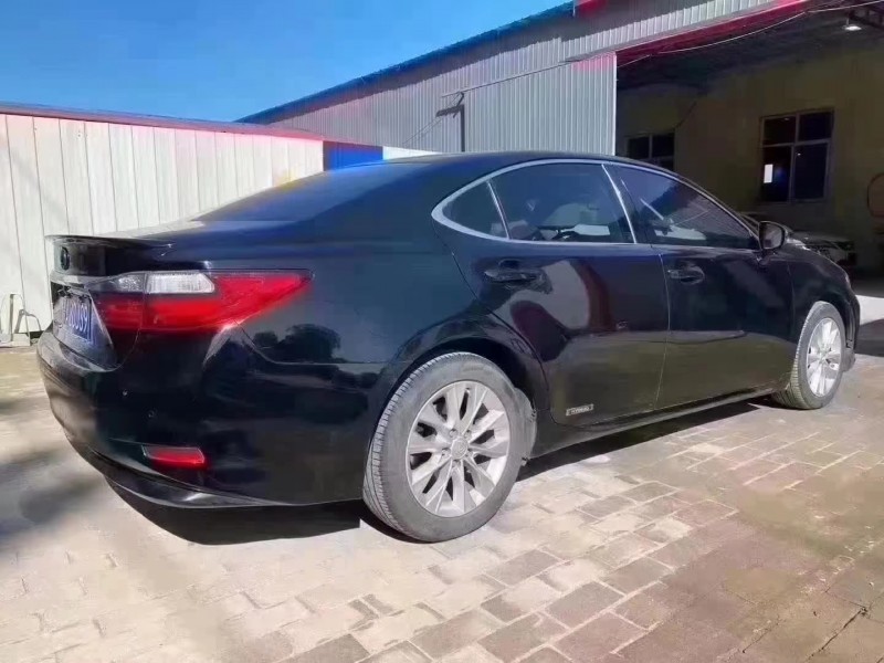 保定13年雷克萨斯ES4