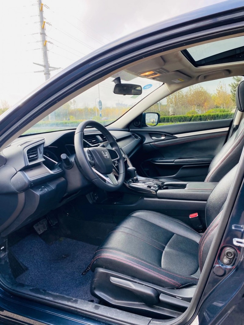 聊城19年本田思域3