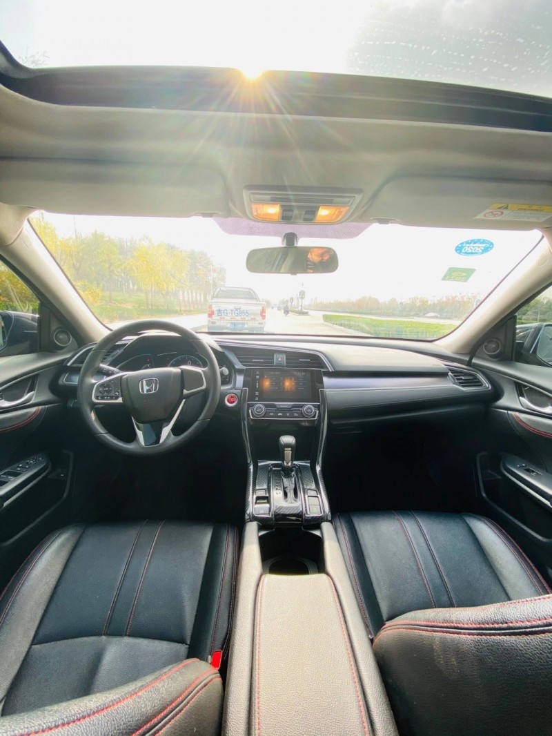 聊城19年本田思域1