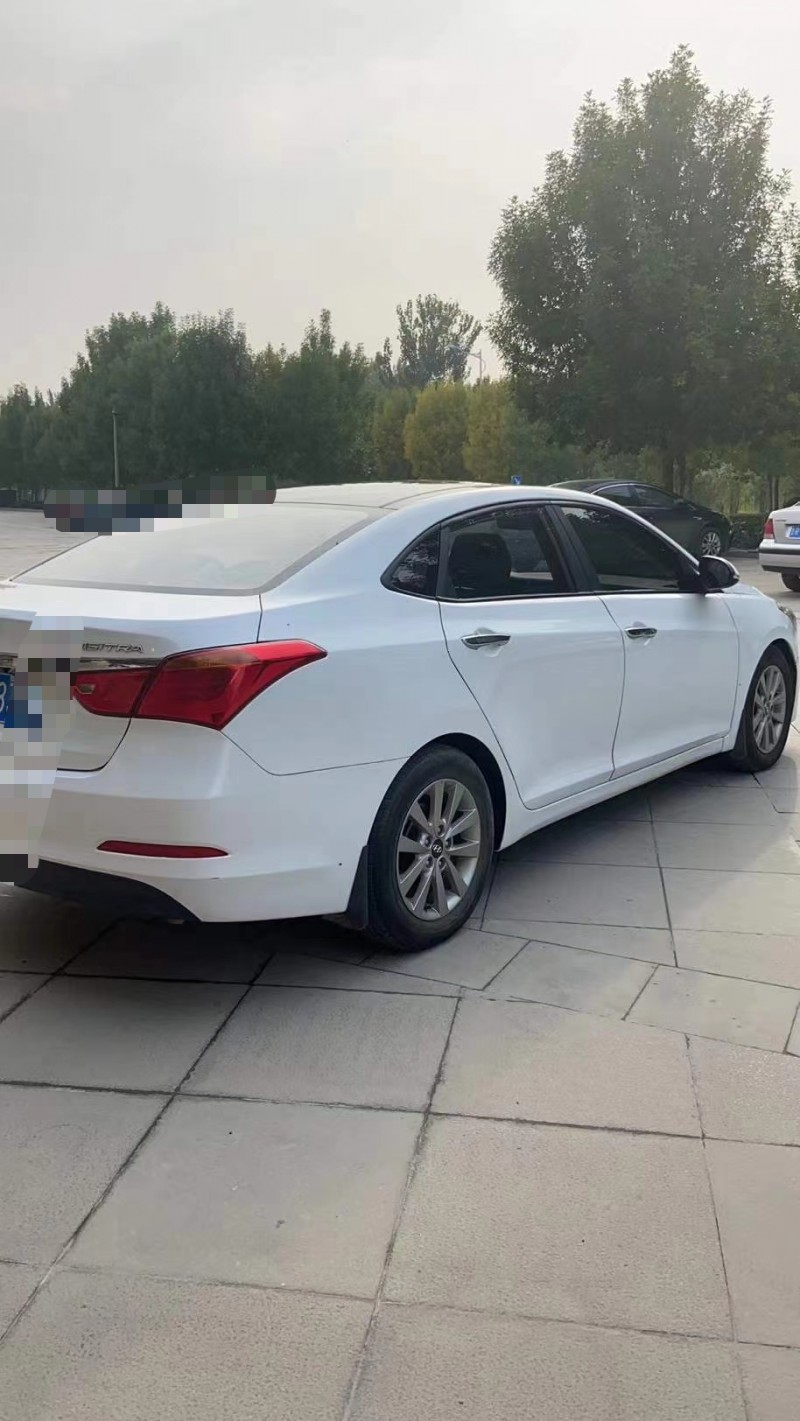 北京15年现代名图8