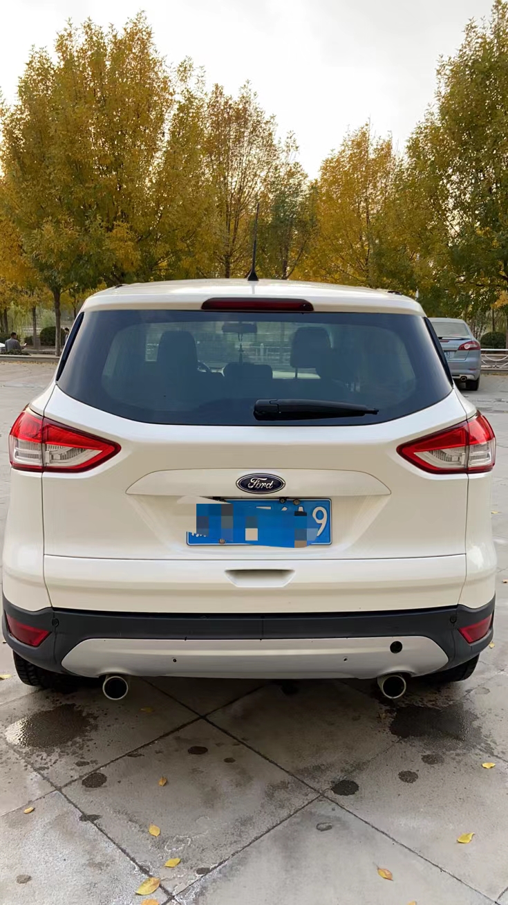 北京14年福特翼虎7