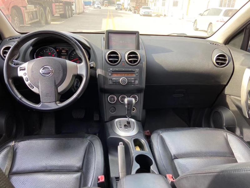 东莞12年日产逍客4