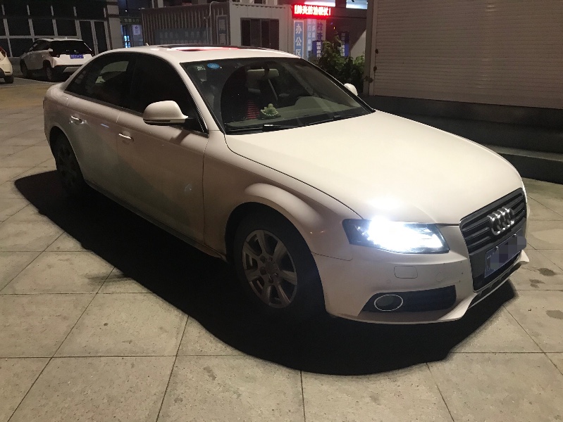 泰州12年奥迪A4L7