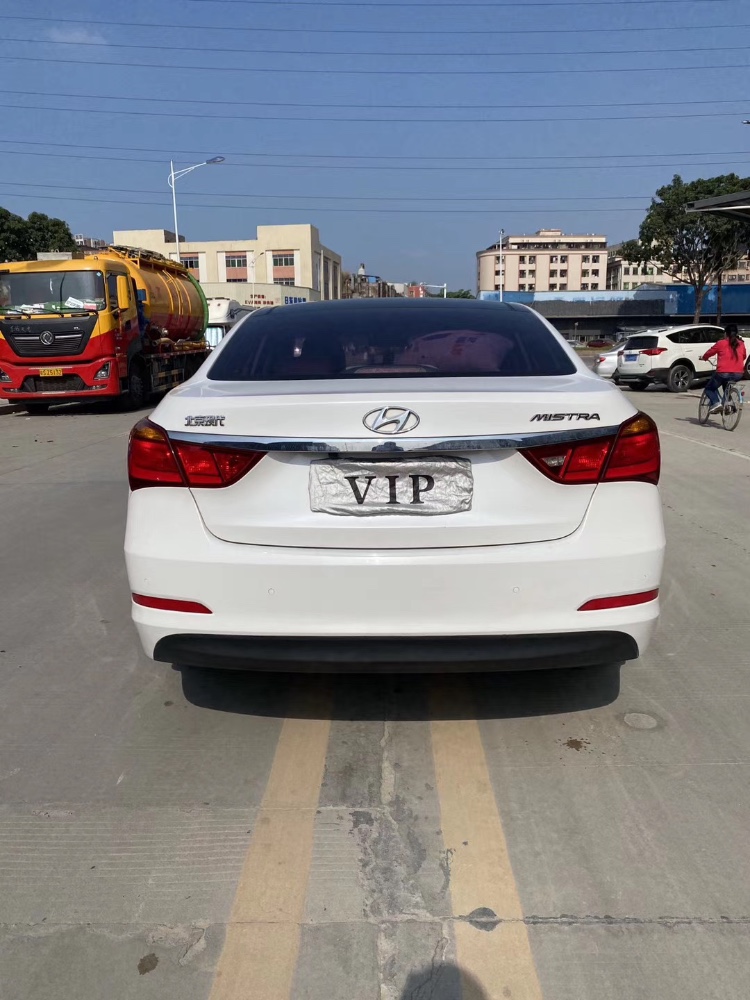 东莞15年现代名图6