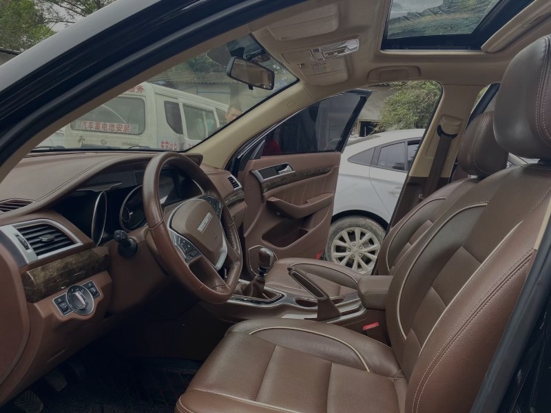 成都18年獵豹汽車CS107
