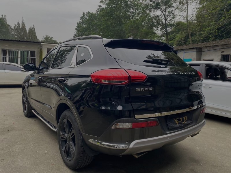 成都18年獵豹汽車CS104