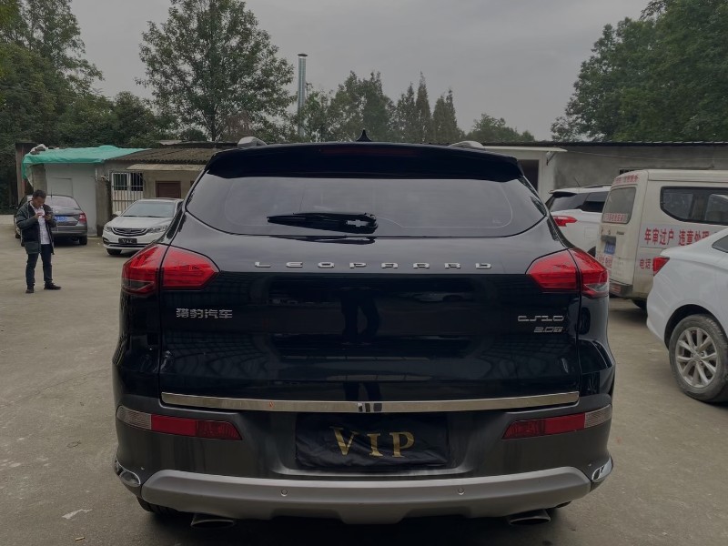 成都18年獵豹汽車CS103