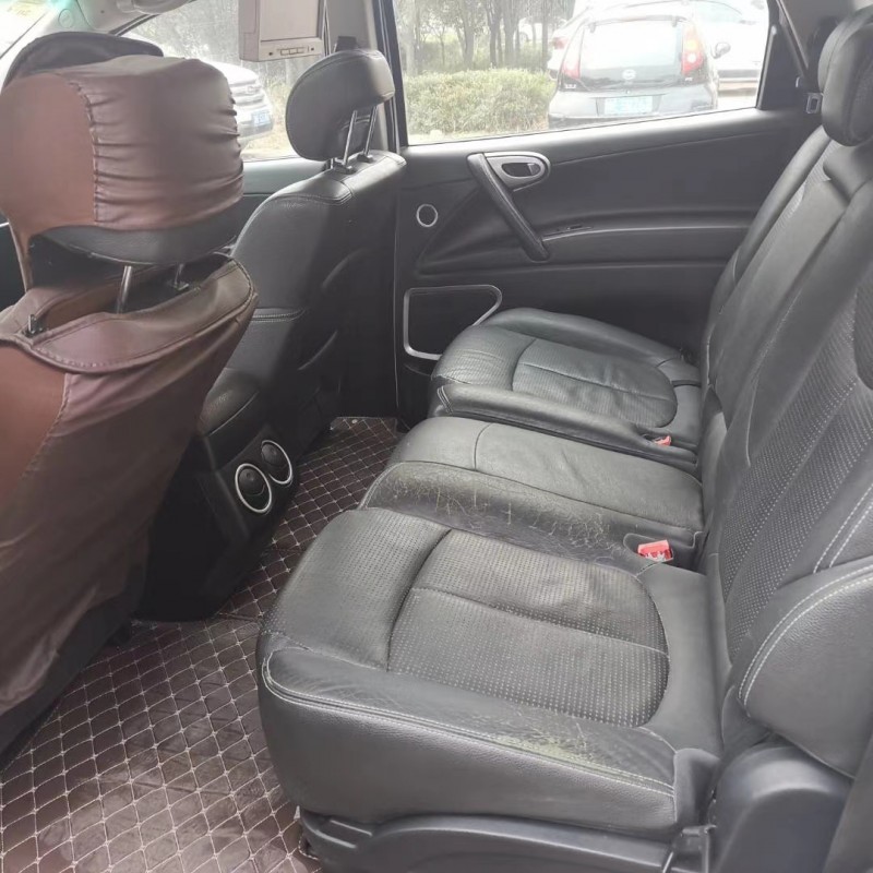 鶴壁12年納智捷大7 SUV3