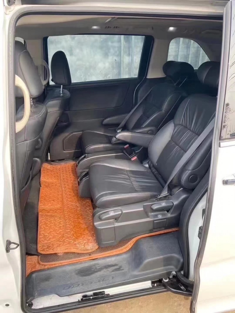 济宁18年本田奥德赛7