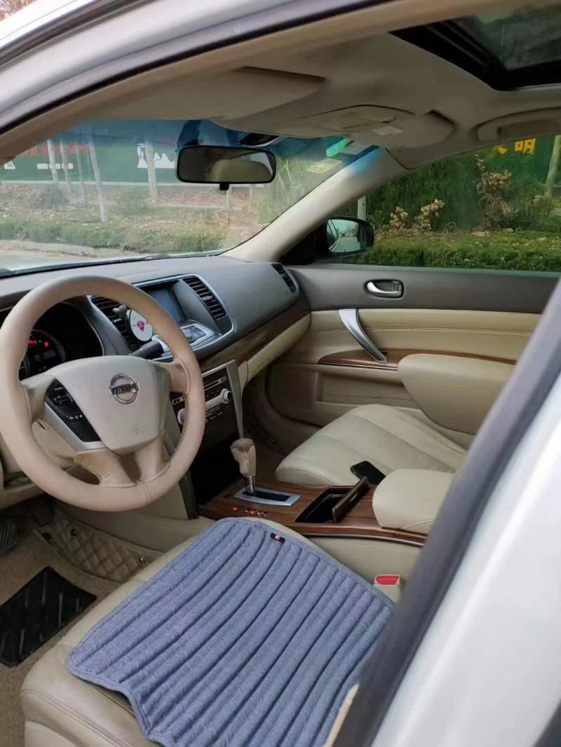 潍坊12年日产天籁5