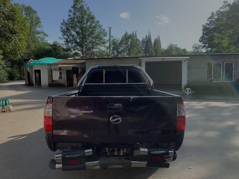 成都18年中兴昌铃2