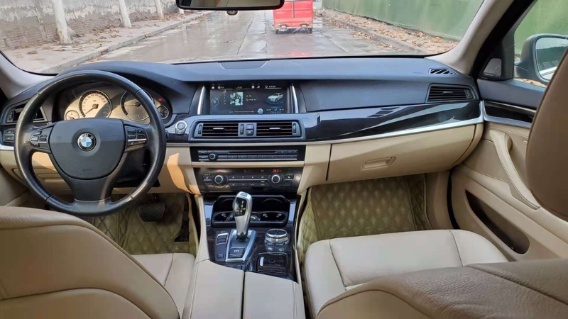 邢台13年宝马5系4