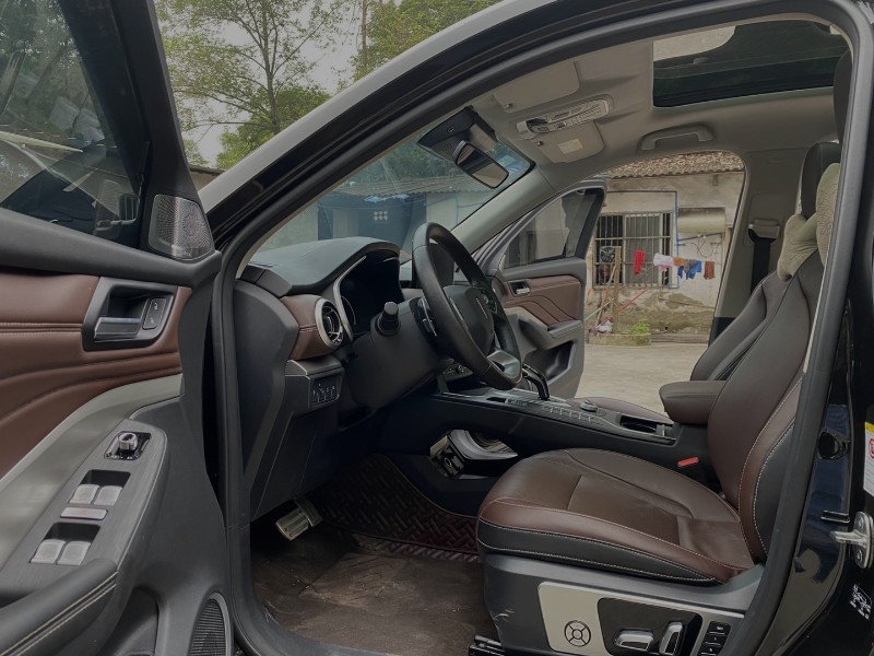 成都19年长城VV66