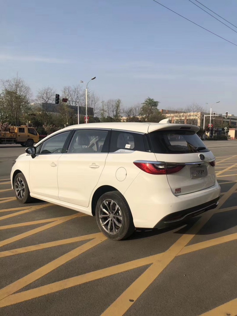 徐州19年比亚迪宋MAX4