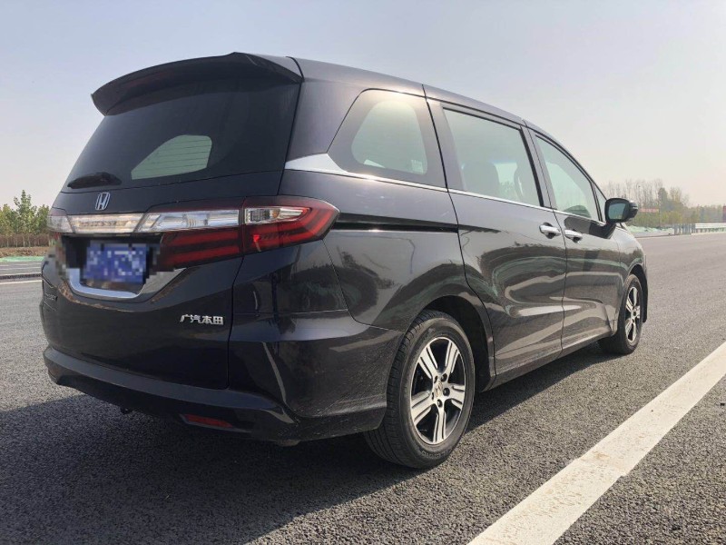 济宁16年本田奥德赛3