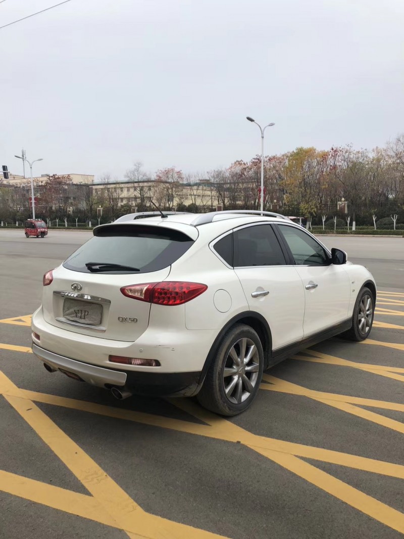 徐州13年英菲尼迪QX505