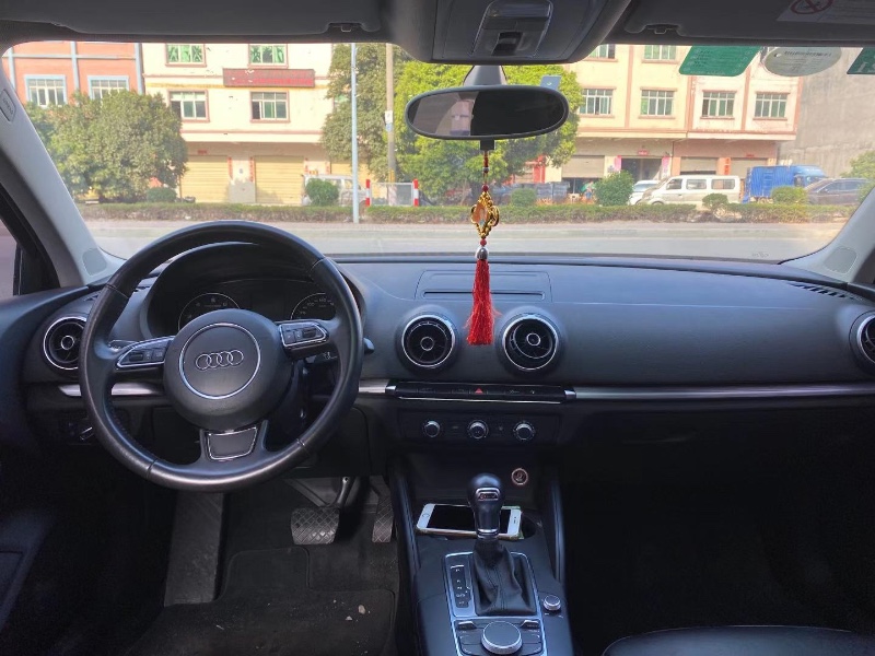 东莞15年奥迪A35