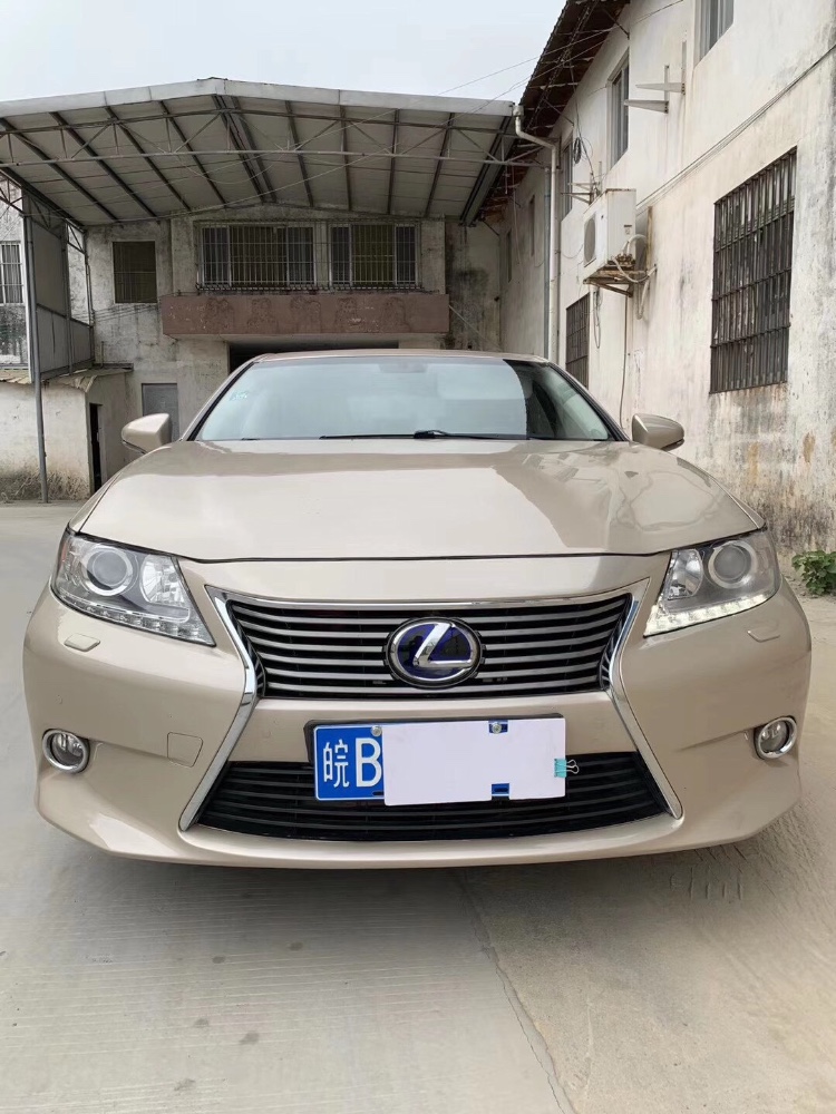 江门13年雷克萨斯ES1