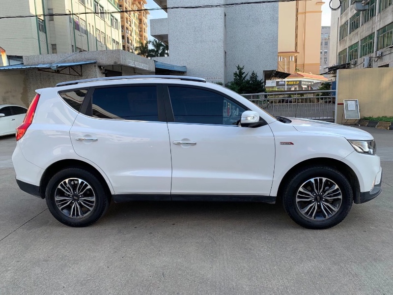 中山18年吉利远景X63