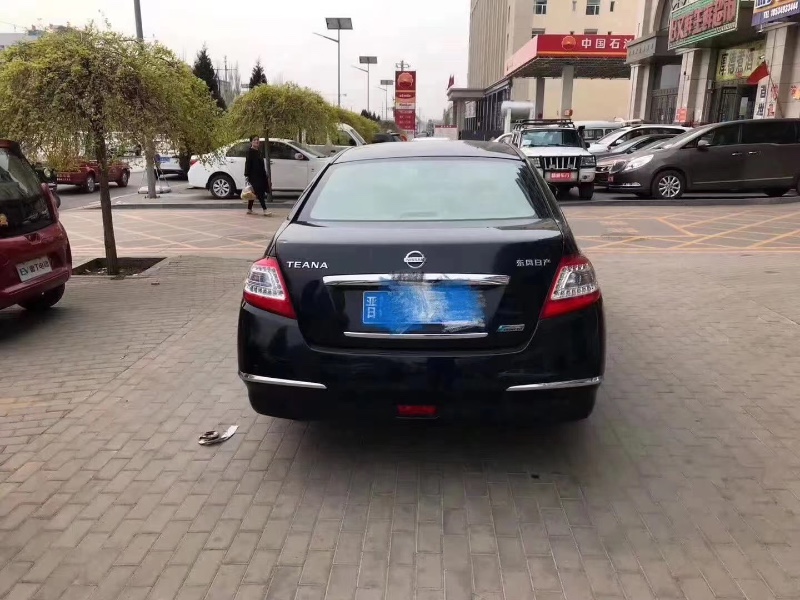 太原16年日產天籟3