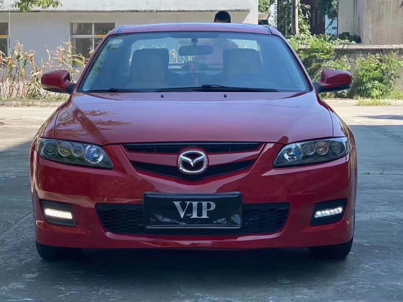 武汉15年马自达马自达61