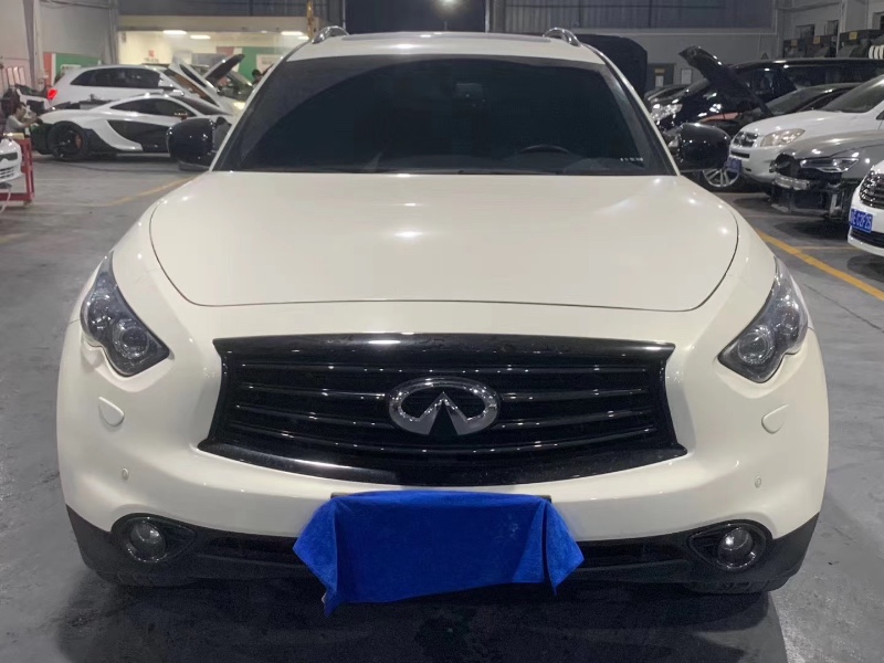 佛山17年英菲尼迪QX701