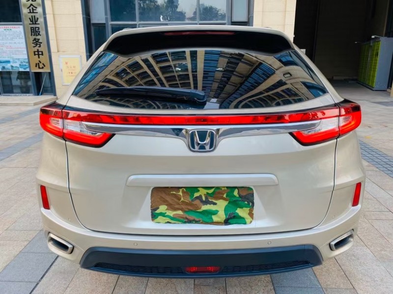 东莞19年本田URV4