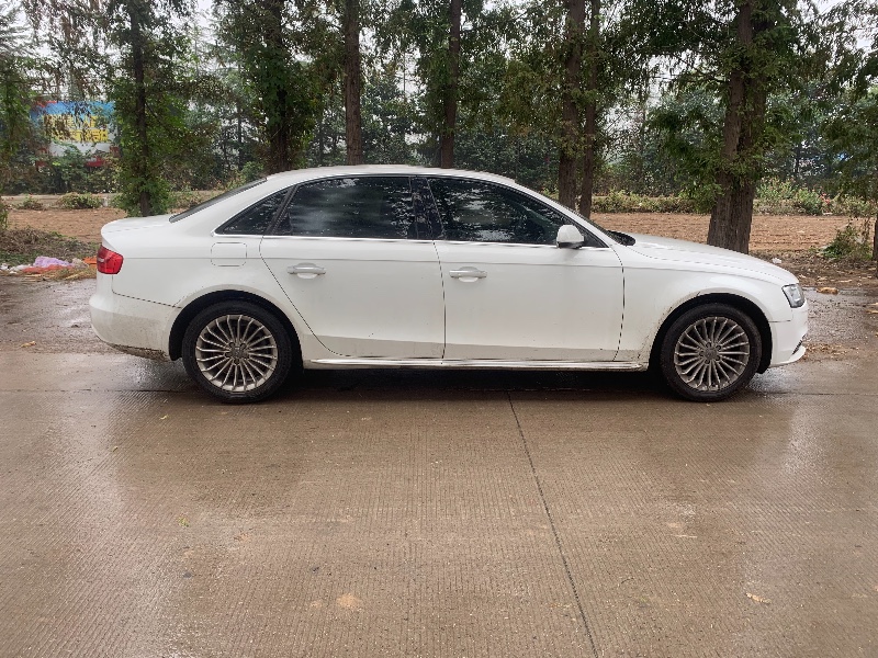 徐州16年奥迪A4L3