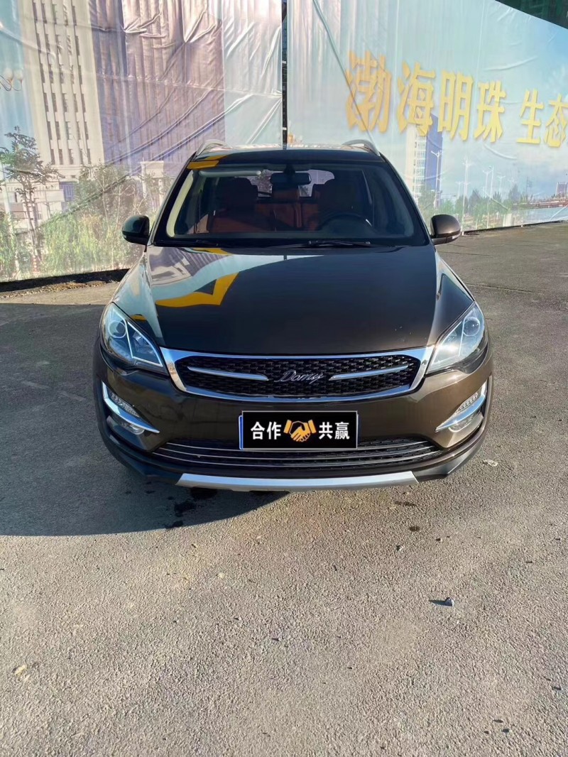 滄州17年眾泰大邁X51