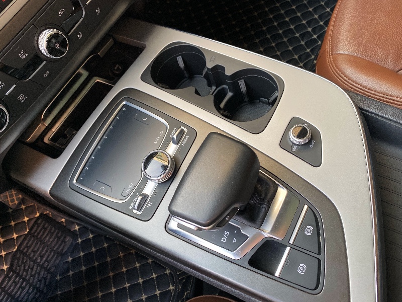 北京17年奥迪Q73