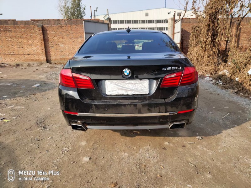 保定13年宝马5系4