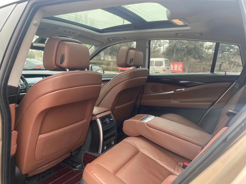 济南11年宝马5系GT7