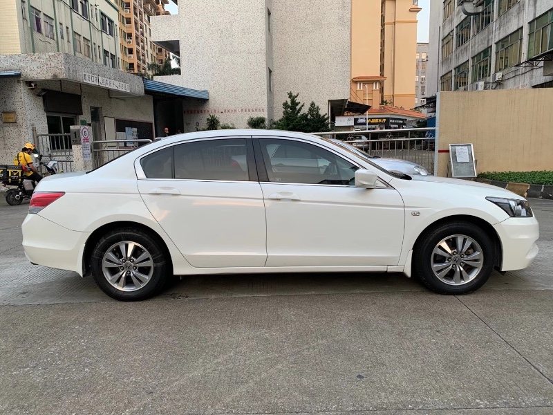 中山11年本田雅阁6