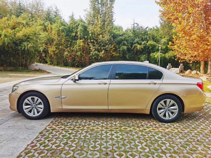 潍坊11年宝马7系4