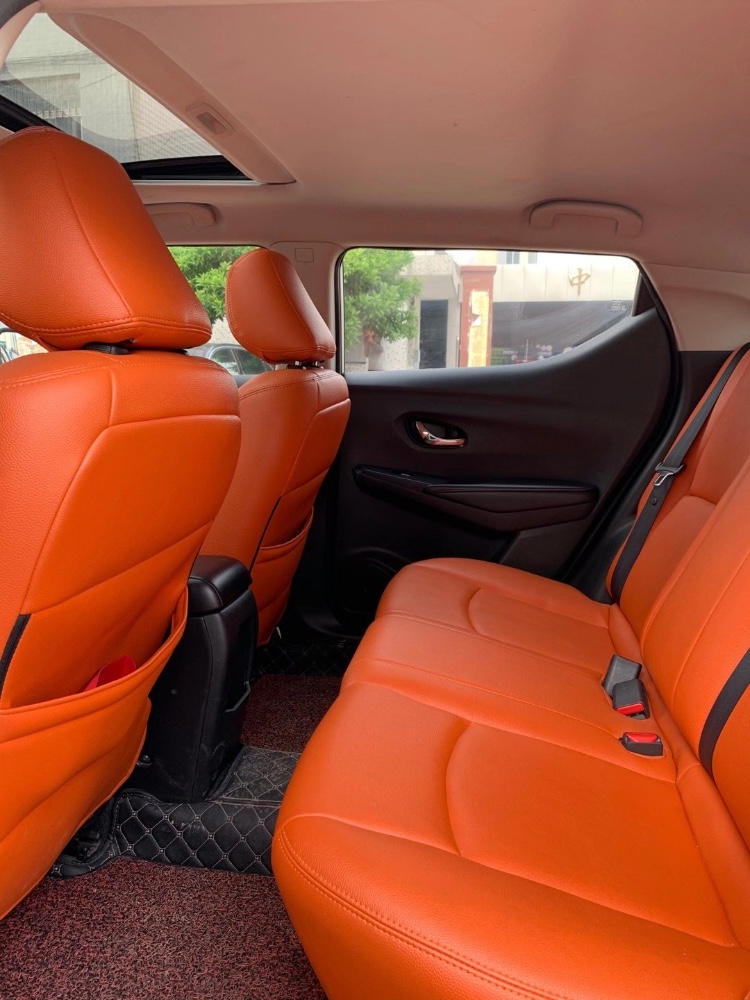 中山16年日产蓝鸟7