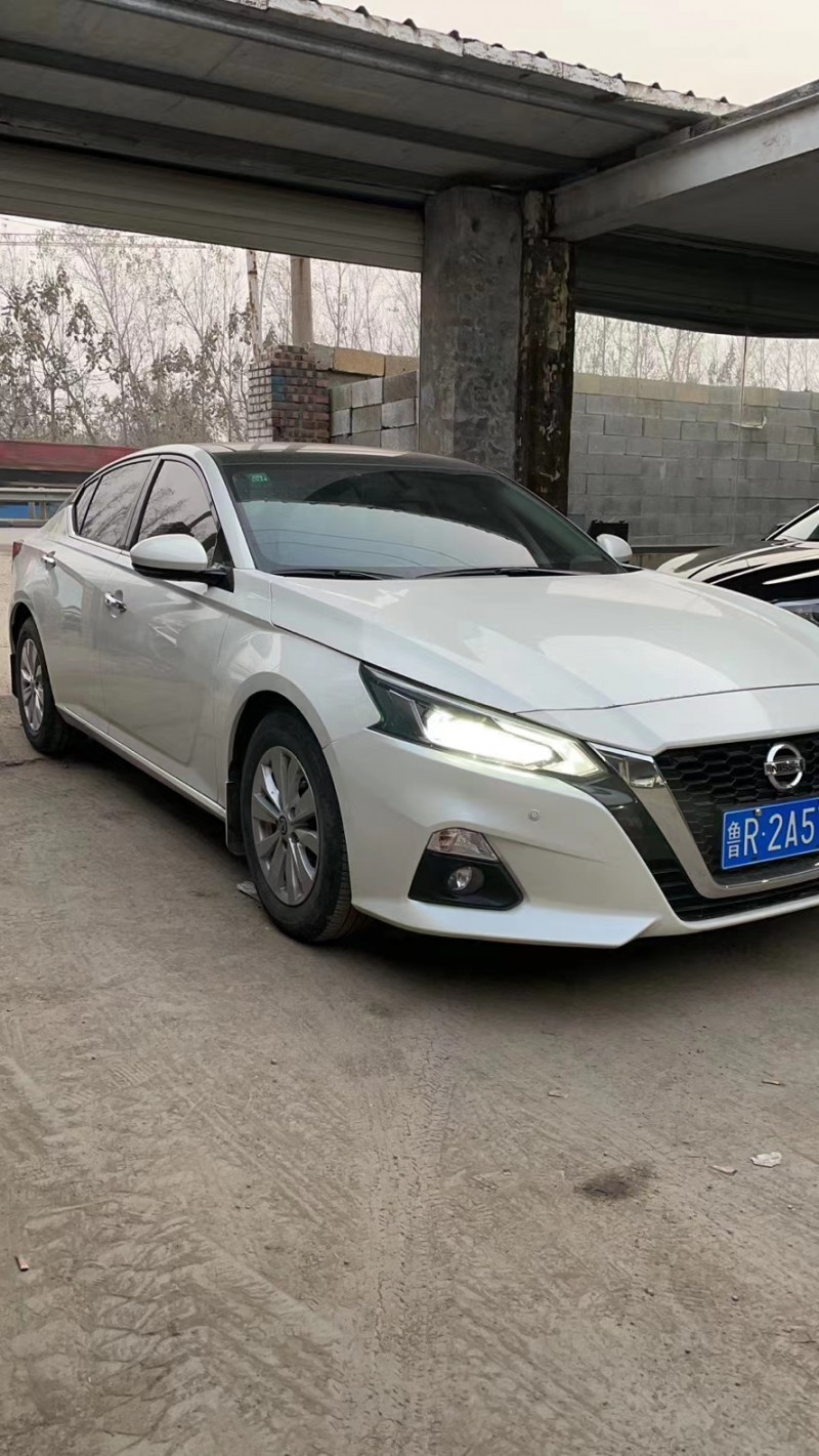 北京19年日产天籁4