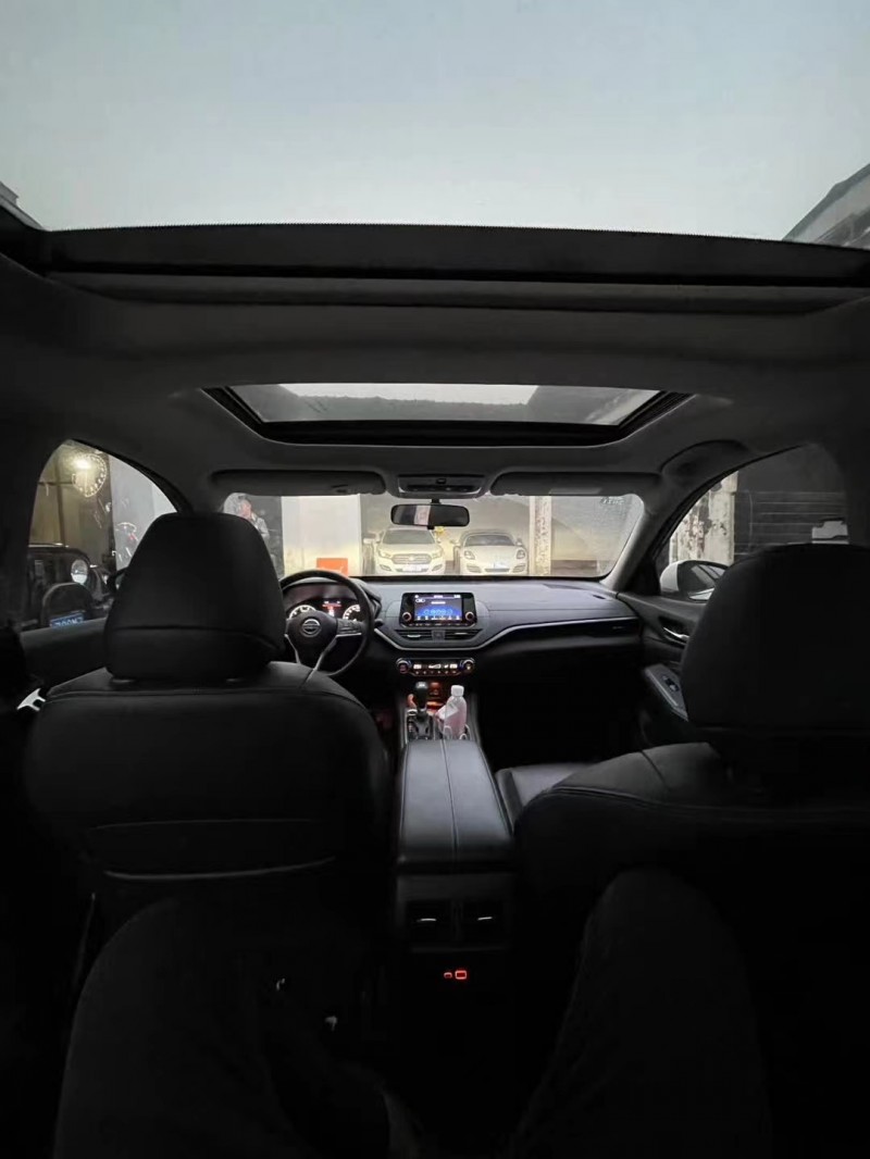 北京19年日产天籁9